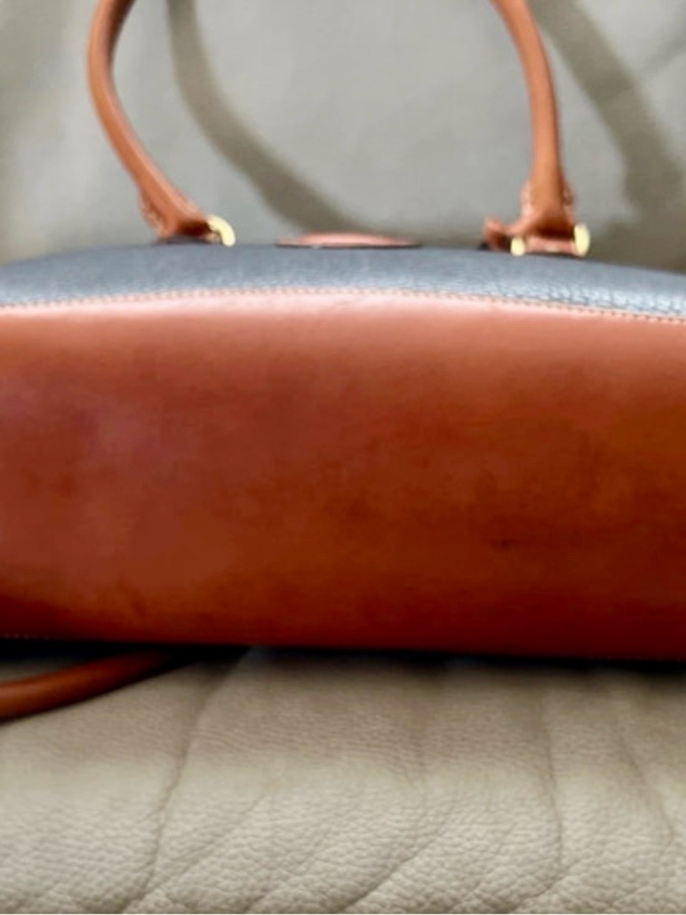Vintage Dooney & Bourke  All-Weather Leather Shoulder with Crossbody Strap - Picture 7 of 9